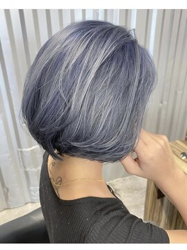 ロビィ 浦添店(LOBY) ホワイトブルー