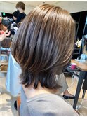 外はねボブ艶感大人可愛いくびれヘアフェミニン