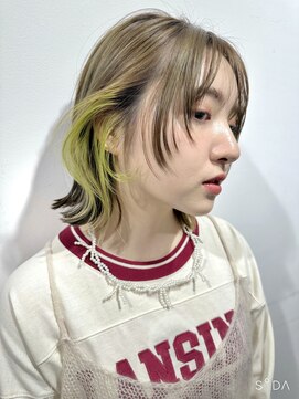 リコバイアフロート(riko by afloat) イヤリングカラー/外ハネ/切りっぱなしボブ/顔周りウルフ