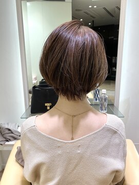 テュケー(TYCHE) 大人可愛い丸みとくびれのショートヘア/20代/30代/40代/50代