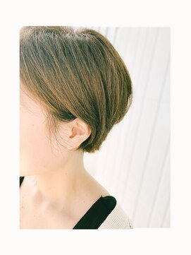 ナナシ(NaNaShi) 耳掛けショート