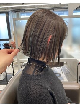 キートス(Kiitos) 切りっぱなしボブプツっとボブミニボブ