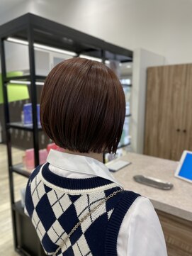 ディーボーイ 健軍店(D-BOY) 小顔ショート