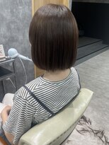 フォンド 津田沼(fond.)&nbsp;デザインカラー/レイヤーカット/ウェットヘア/オリーブベージュ