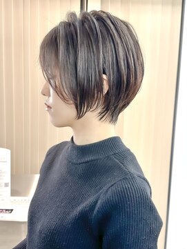 ロンドシエル 横浜(Lond ciel) ミニウルフチェリーブラウンブリーチなしショートボブ前髪/横浜