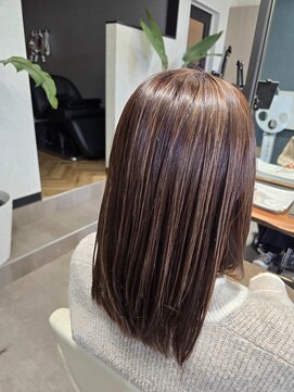 ウル(ULU) セミロング