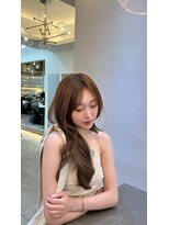 ラル 立川(lar) くびれベージュ_大人ガーリーダークアッシュ似合わせカット