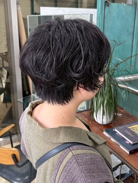 アピィス(appiis) ミルクティーブロンド/ワンホンレイヤーカット/横浜