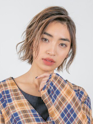 無造作ミニレイヤーボブ：L075050814｜アース 稲毛海岸店