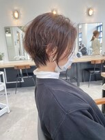 ジーニー 横浜(giinii)&nbsp;大人美人ショート_ショートパーマ（ryota_hair）