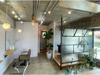 HAIR DESIGN WORKS Finn　【フィン】