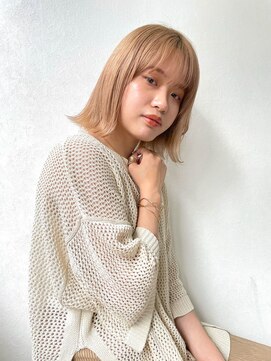 ジェム(GEM) 外ハネボブベージュカラー