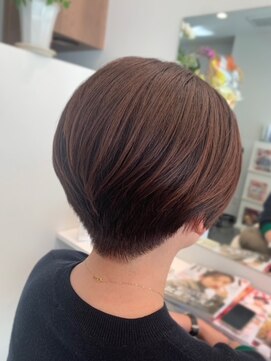 ヴォーグ(Vogue) サロンスタイル《松山》hair art Vogue