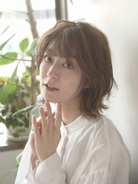 ロッカ(LOCCA)&nbsp;骨格ナチュラル/無造作/ミディアム/くびれヘア/20代30代40代