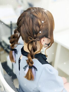 ヘアーメイク ティアラ(Hair make Tiara) ツインテールアレンジ☆+゜