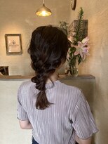 ワンネスヘアーサロン(oneness hair salon)&nbsp;ふんわり編み下ろしヘア