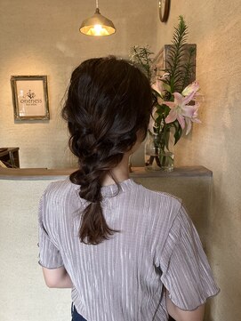 ワンネスヘアーサロン(oneness hair salon) ふんわり編み下ろしヘア