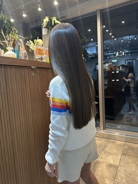 シアー 大阪梅田(SHEER.) 髪質改善×縮毛矯正×酸性ストレート【大阪梅田,中崎町美容室】