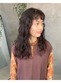 くるくるパーマ　スパイラルパーマ　強めパーマ　パーマロング
