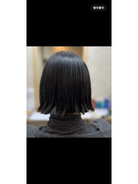 モモ(MOMO) イルミナカラー＆カット