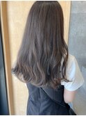 透明感グレージュ