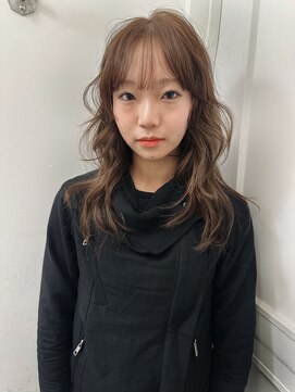 ユー(yew) ブラウンベージュ/グレージュ/くすみベージュカラー