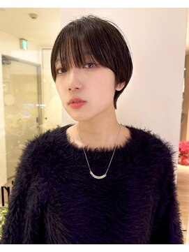ビファインイーハアヴェダ(Befine e-ha AVEDA) 丸みショートボブ