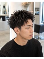 MEN's Baguz MEN'Sカット/ MEN'Sパーマ/ MEN'Sカラー 黒髪束感スパイキーショート×ツーブロックメンズパーマ韓国風