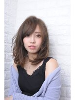 ミッシェル アフロート(michelle afloat) 髪の悩みを解消するひし形フォルムをつくるラウンドCカット