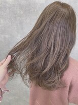 ガーランドウメダ(Garland umeda)&nbsp;グレージュ×アディクシー×ローレイヤー