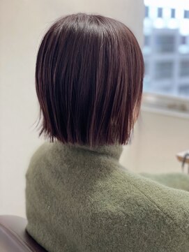 リ ヘアーデザイン(Re: hair Design) タッセルモリ(切りっぱなしボブ)