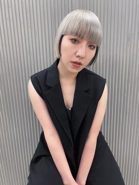 キヴィ(kivi) ホワイトブロンド