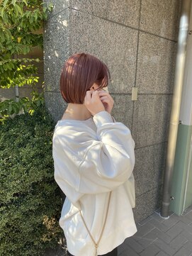 ムーム(Momb) ほんのりくすむピンクベージュ