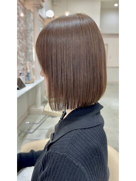 エル バイ ロンド 関(elle by Lond) [elle by lond]栗原　瑠世　外ハネ/切りっぱなし/ボブ