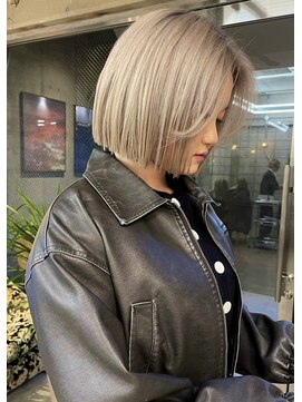 イェン(Yen.) ブロンド　ホワイトブリーチ