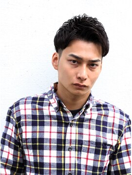 ノイセル 心斎橋(Noisyle) アップバングメンズショート