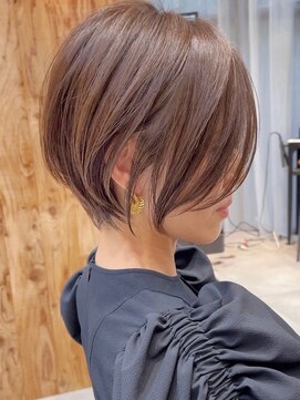 ビュー フクオカ(VIEW FUKUOKA) 大人ボブ似合わせカットアースカラーのショートボブ