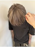 グレージュカラー
