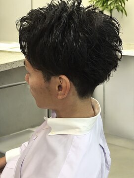 あお へあさろん センターパートショート