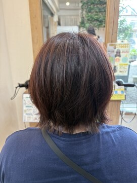 タエビスアリッサム(Taebis Alyssum) 透け感ピンク×大人レイヤーボブ♪