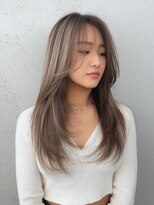 シエラ 心斎橋(CIERA.)&nbsp;タッセルボブウルフボブオリーブグレージュハッシュカット