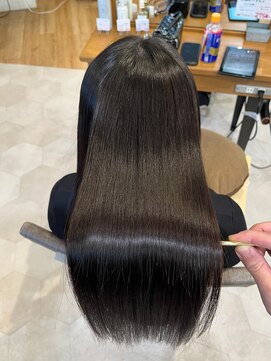 グラスヘア(Grous hair) 錦糸町/縮毛矯正/ストレートパーマ/髪質改善/トリートメント