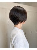 ナチュラルショート首元すっきりハンサムショート