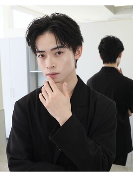 ビカムメンズヘアー 栄店(become men's hair) 韓国ヘア/ナチュラルセンターパート/シースルー/コンマバング/栄