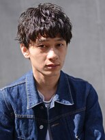 エムクランメイクス 原宿 表参道(m.clan MAKE'S)&nbsp;簡単スタイリングのくせ毛風ショート【m.clan原宿 矢沢和也】