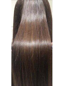 アンブレラ(umbrella) 髪質改善トリートメント