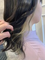 ヘアー ブランコ(hair Blanco) ワンブリーチで作るインナーシャンパンカラー