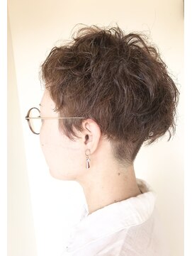 アンブル ヘアデザインアンドヒーリング 古正寺店(Amble hair design&hialing) くせ毛を活かしたショート