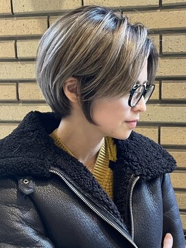 ロンドブルーム 天神大名店(Lond Bloom) ダブルカラーショートボブインナーカラーハイライトケアブリーチ