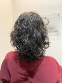 華やかなくびれミディアムスタイル
